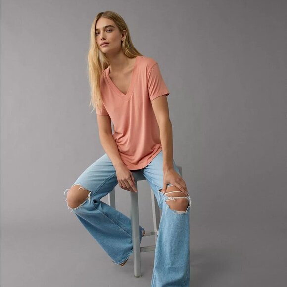 NWT American Eagle Soft & Sexy Oversized Rose Pink V-Neck Tee Shirt - Picture 9 of 9